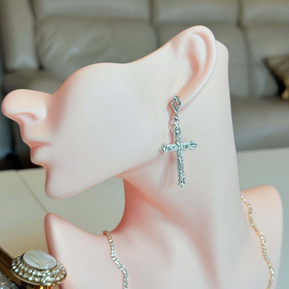 Trendy Silver Cross Earrings - Picture 3 of 8
